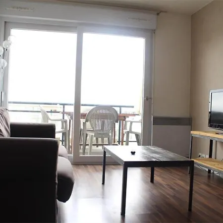 Paisible Avec Balcon, Jardin, Parking Prive Et Proche A - Fr-1-246-142 *